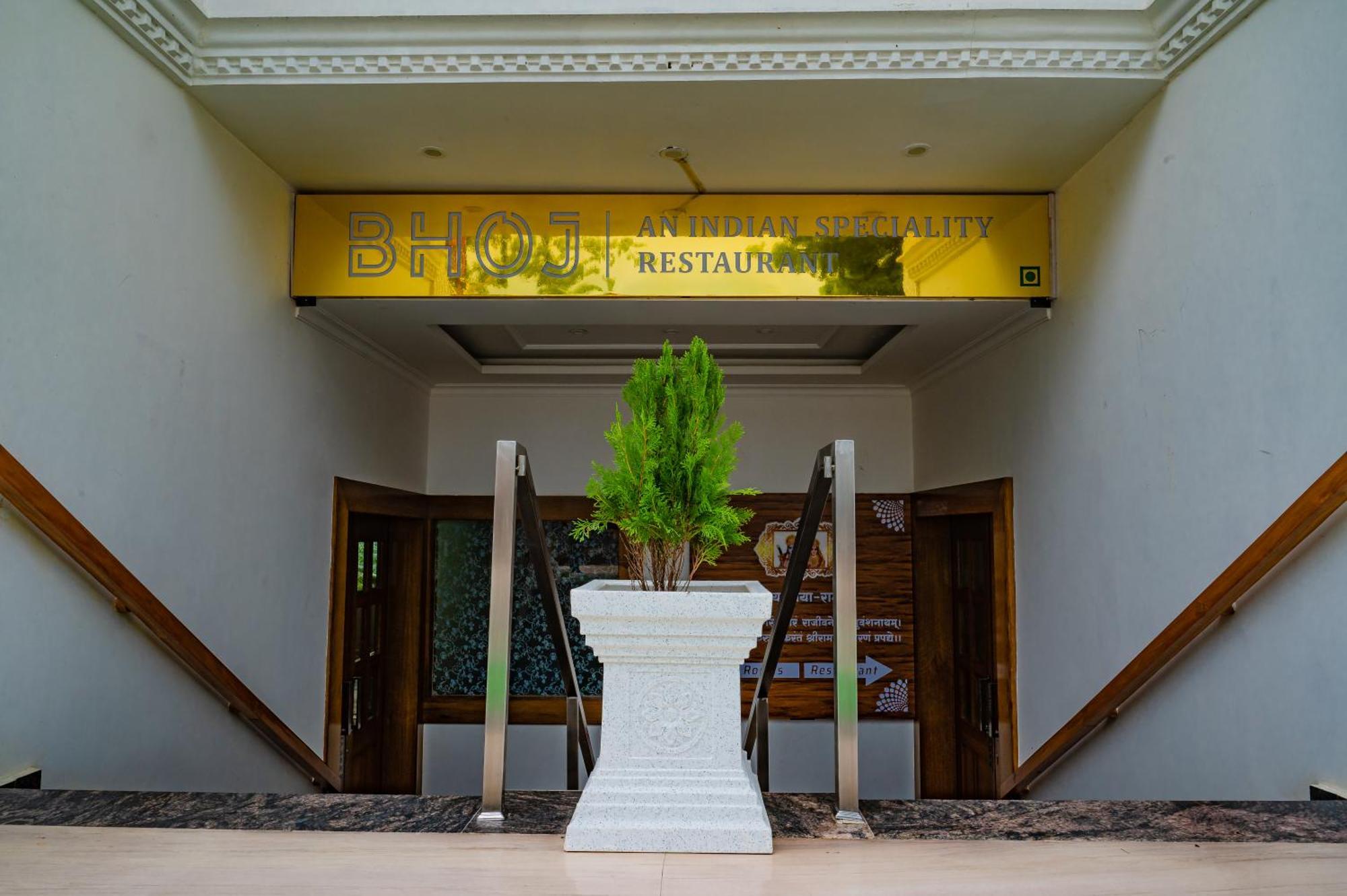 Amritara Ramila Kutir 호텔 Ayodhya 외부 사진